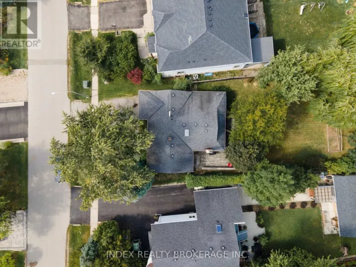 1073 KENT AVENUE E, Oakville