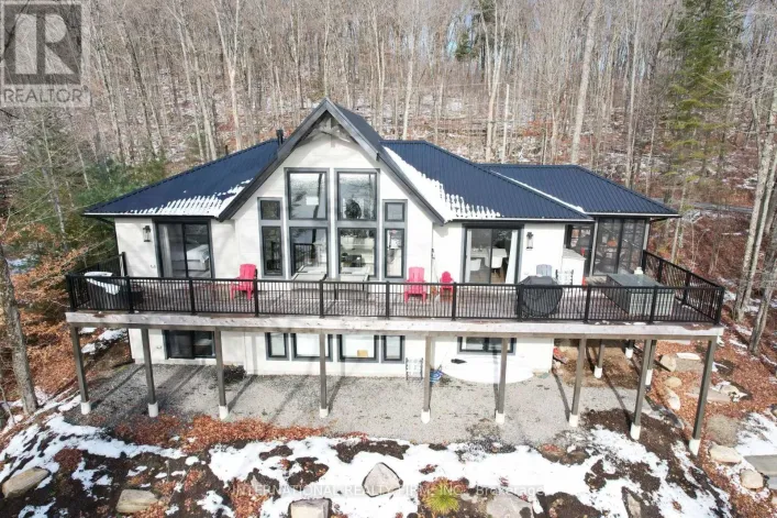 1073 WATSON ROAD, Lake of Bays