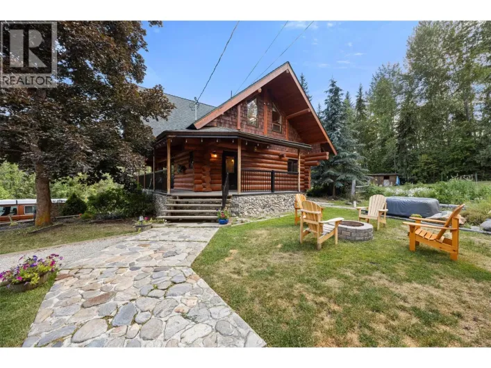 10737 Highway 33 E, Kelowna