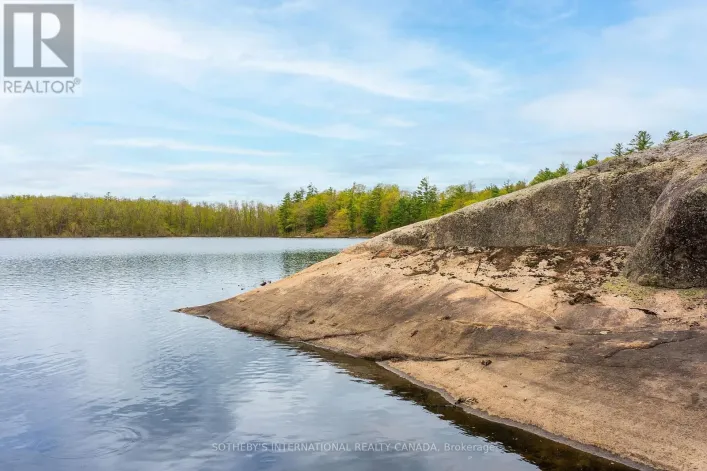 1074 COOKS ROAD, Gravenhurst