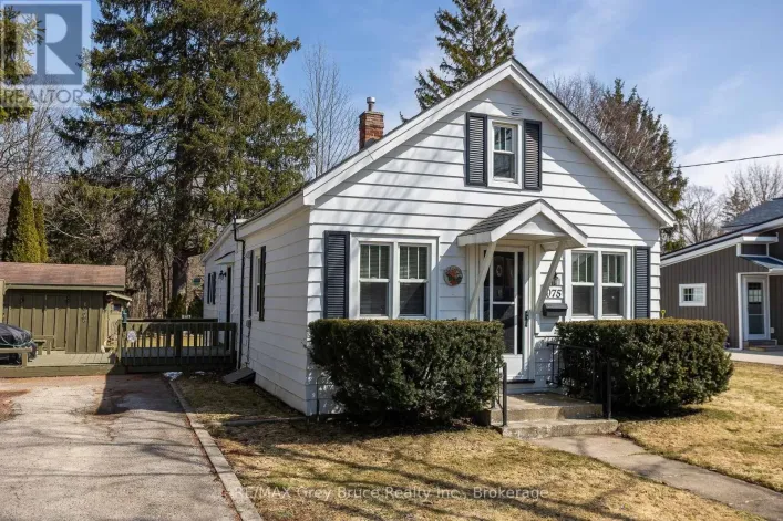 1075 6TH AVENUE W, Owen Sound