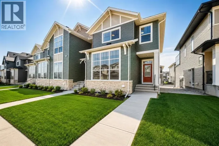 1075 Bayview Crescent SW, Airdrie