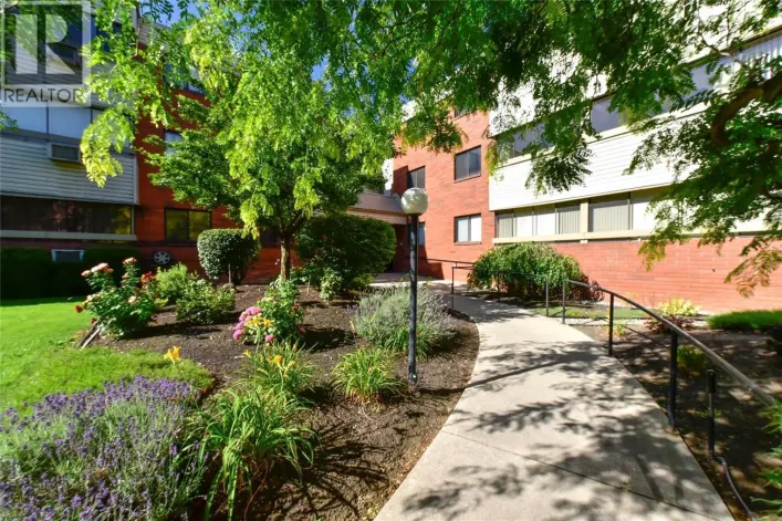 1075 Bernard Avenue Unit# 214, Kelowna