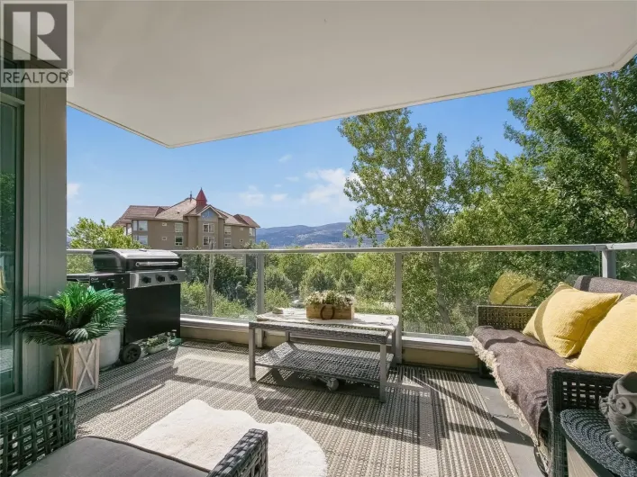 1075 Sunset Drive Unit# 401, Kelowna