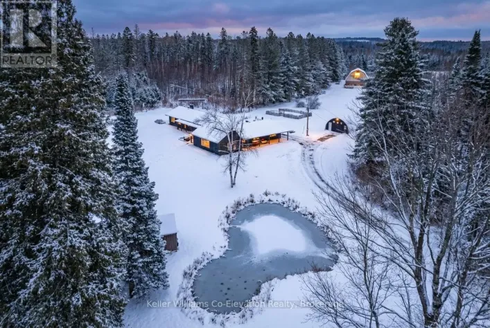 1076 BEAVER LANE, Springwater