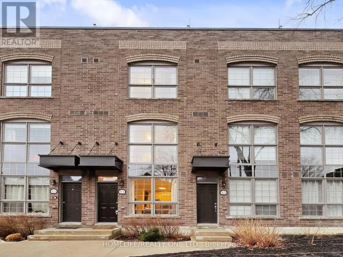 1076 LANSDOWNE AVENUE, Toronto