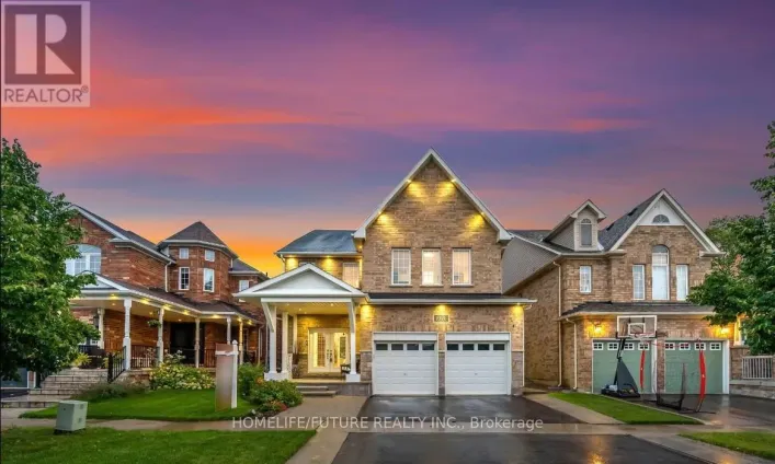 1076 WOODWARD AVENUE, Milton