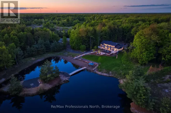 1076 XAVIER STREET, Gravenhurst