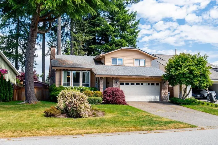 10764 FRASERGLEN DRIVE, Surrey