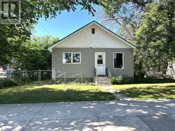1077 Braemar Street SE, Medicine Hat