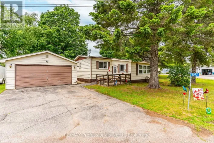 1077 EIGHTH LANE, Minden Hills