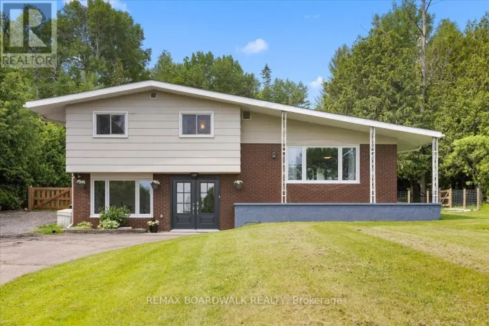 1079 RIVER ROAD S, McNab/Braeside