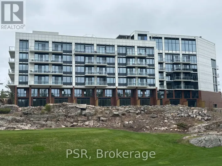 108 - 100 CARRICK TRAIL, Gravenhurst)