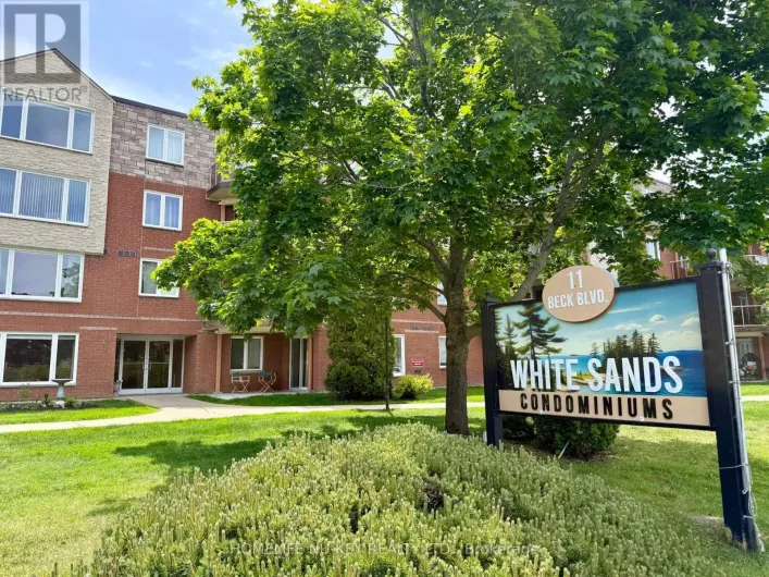 108 - 11 BECK BOULEVARD, Penetanguishene