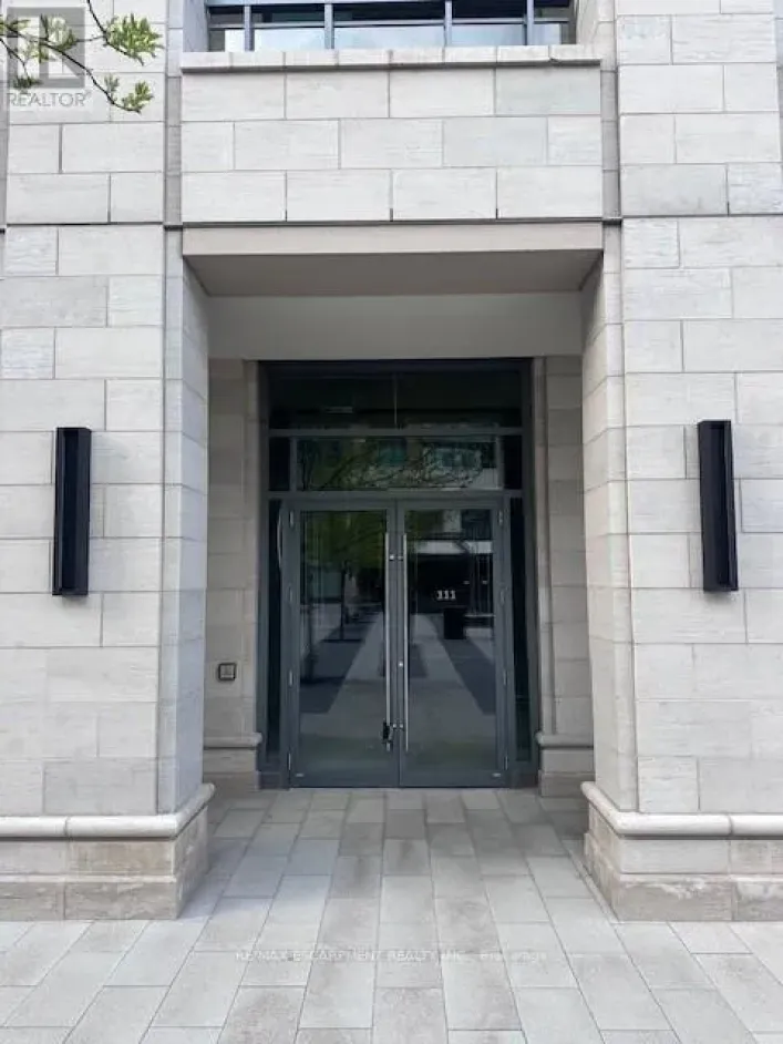 108 - 2060 LAKESHORE ROAD, Burlington