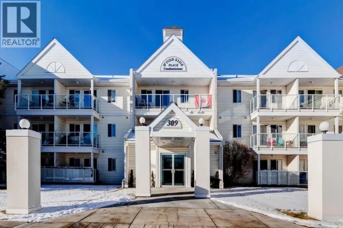 108, 309 Woodside Drive NW, Airdrie