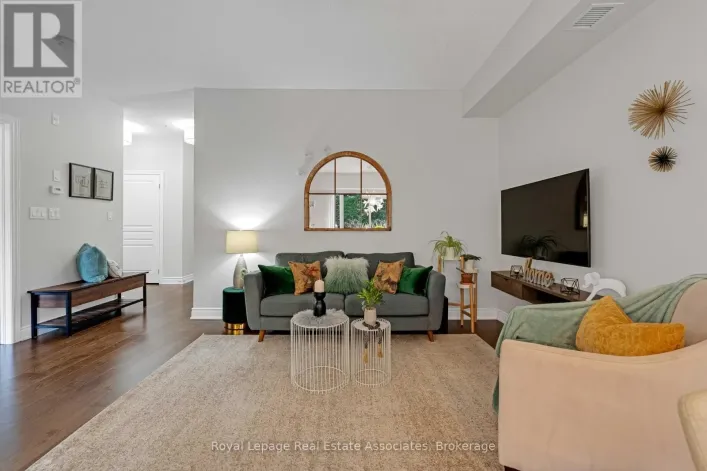 108 - 3170 ERIN MILLS PARKWAY, Mississauga