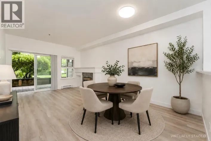 108 522 SMITH AVENUE, Coquitlam
