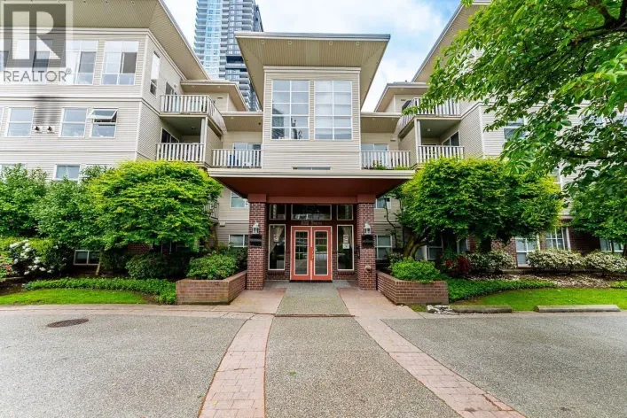 108 522 SMITH AVENUE, Coquitlam