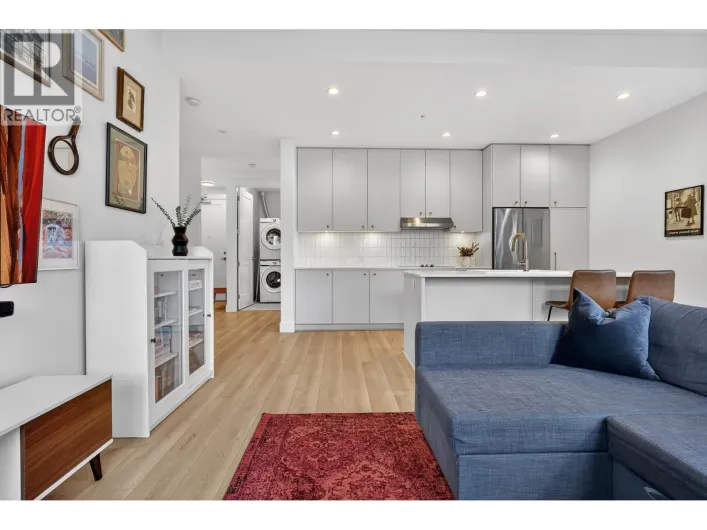 108 708 EDGAR AVENUE, Coquitlam