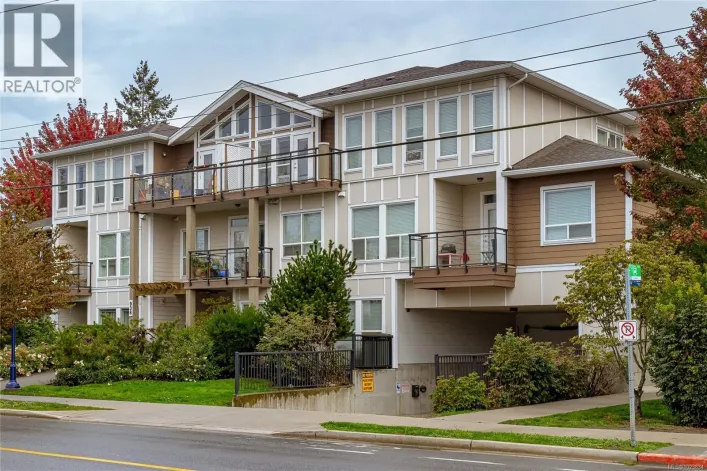 108 938 Dunford Ave, Langford