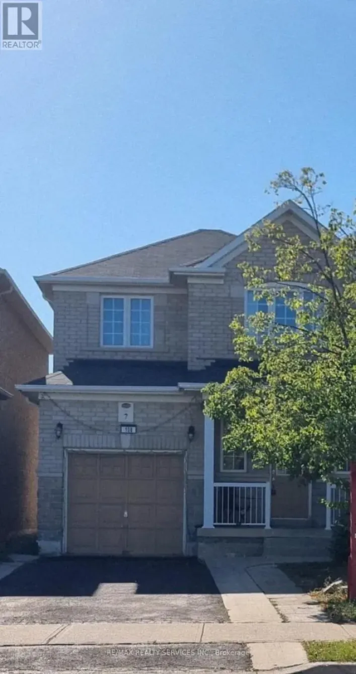 108 BEAVERVALLEY DRIVE, Brampton