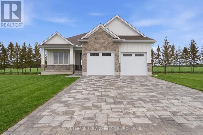 108 DEARING DRIVE, South Huron