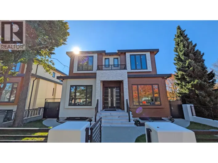 108 E 51ST AVENUE, Vancouver