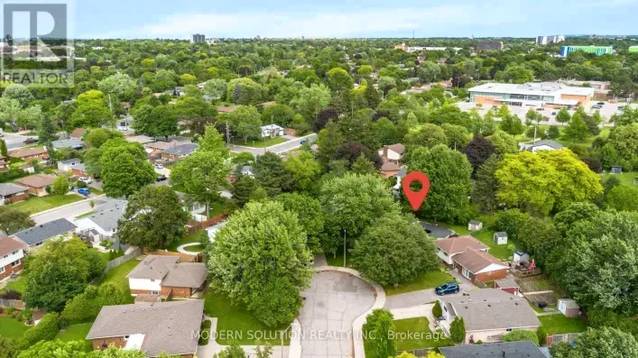 House for sale: 108 FASSETT COURT, Hamilton