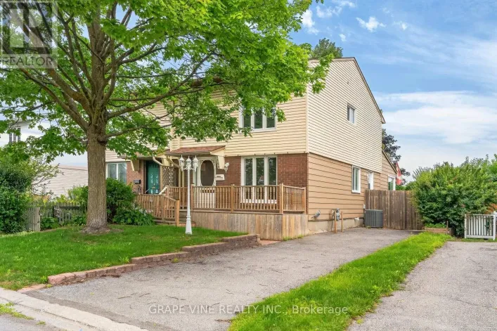 108 FIELDGATE DRIVE, Ottawa