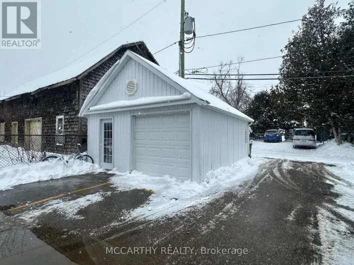 108 - GARAGE - 138 MAIN STREET W, Shelburne
