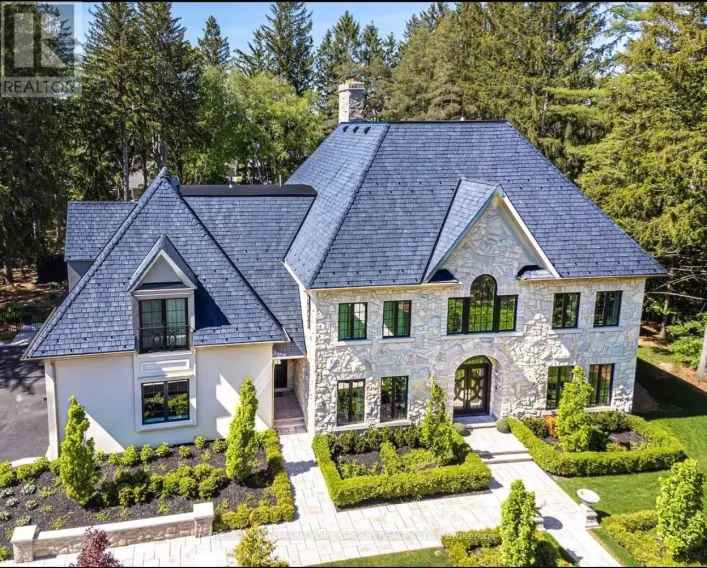 108 KENNEDY STREET W, Aurora