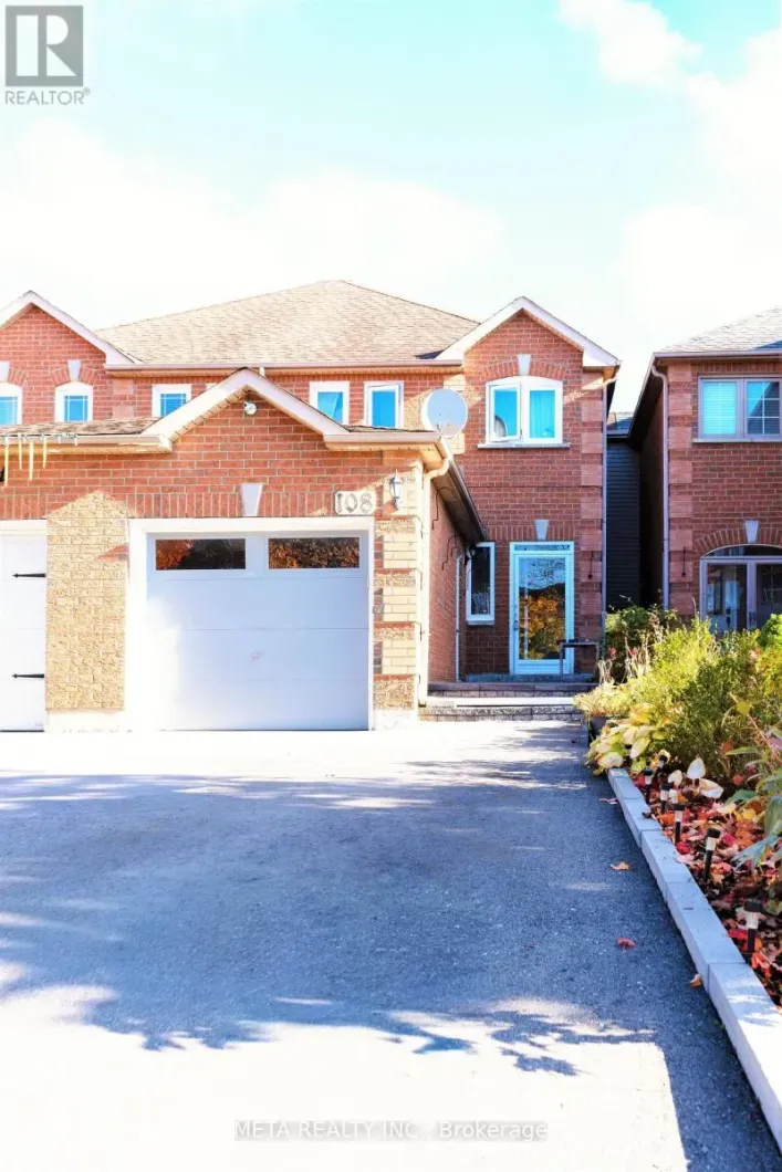108 LENT CRESCENT, Brampton