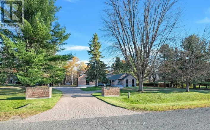 108 MARGARET ANNE DRIVE, Ottawa