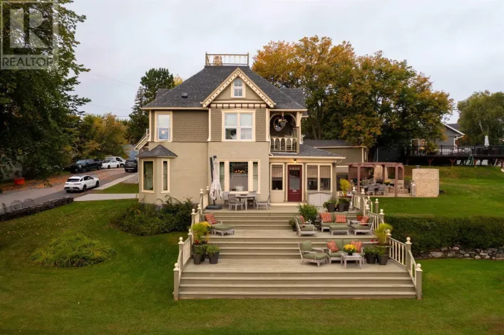 108 OTTAWA STREET, Kenora