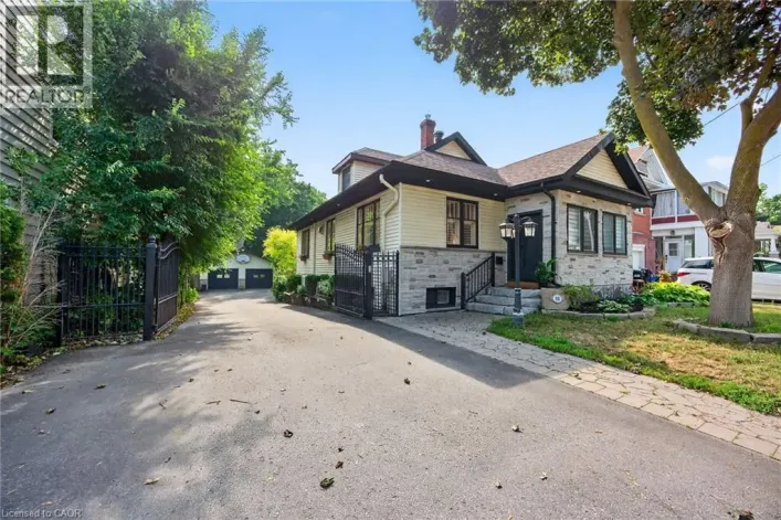 108 OWEN Street, Barrie