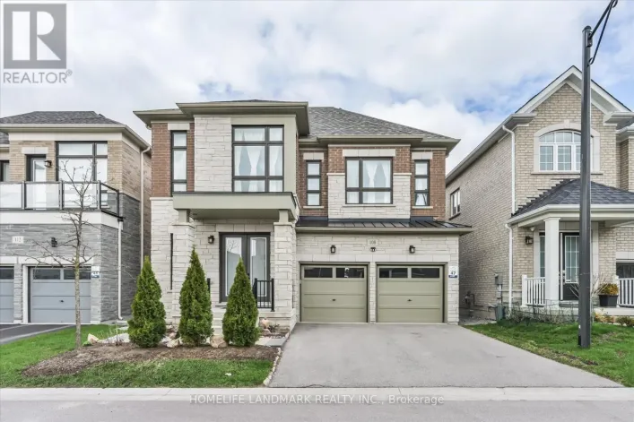108 PINE HILL CRESCENT E, Aurora