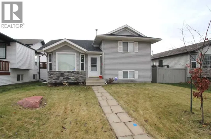 108 Pinnacle Boulevard, Grande Prairie