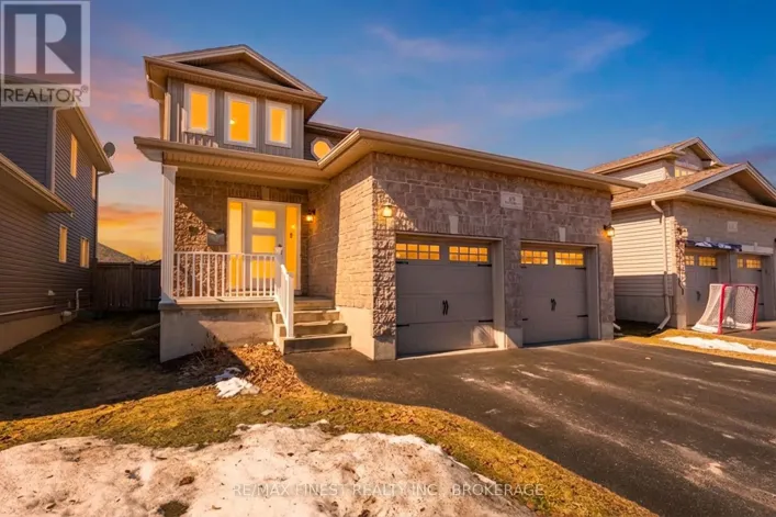 108 PRATT DRIVE, Loyalist