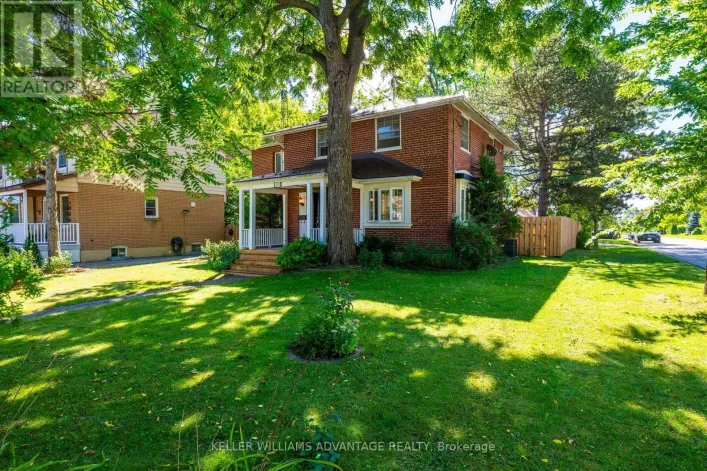 108 ROSEVIEW AVENUE, Richmond Hill