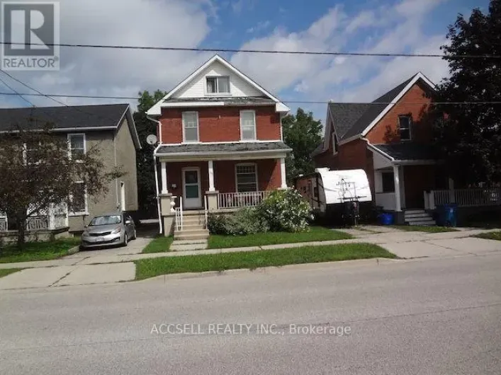 108 SHAKESPEARE STREET, Stratford