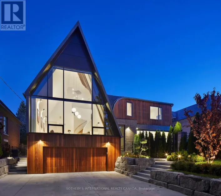 108 STRATFORD CRESCENT, Toronto