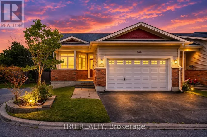 108 VILLAGEVIEW PRIVATE, Ottawa