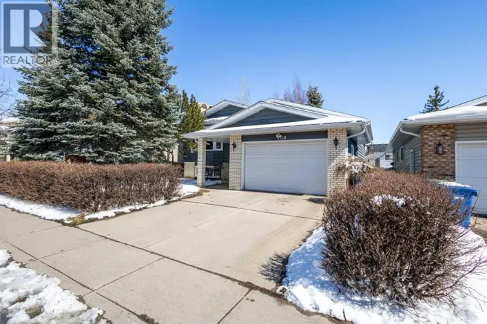 108   Woodmont Drive SW, Calgary