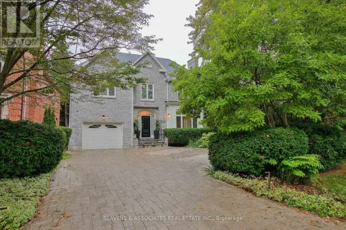 108 YONGE BOULEVARD, Toronto