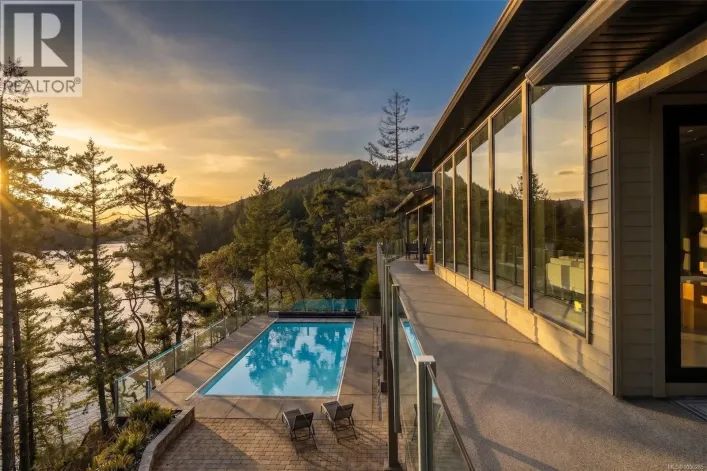 House for sale: 1081 Aspen Rd, Malahat