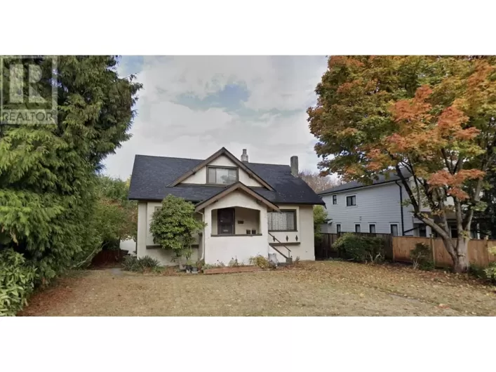 1081 W 16TH AVENUE, Vancouver