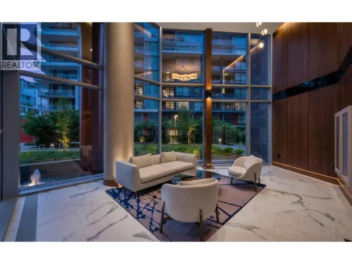 1082 8608 HAZELBRIDGE WAY, Richmond