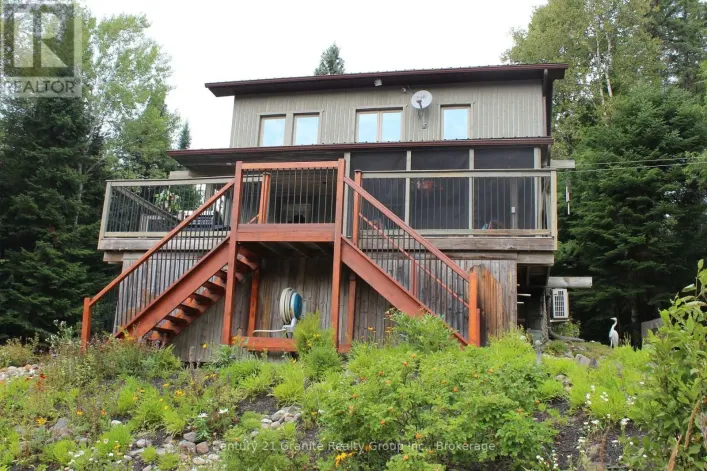 1082 GREEN LAKE ROAD, Algonquin Highlands