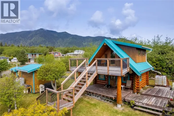 1082 Sixth Ave, Ucluelet